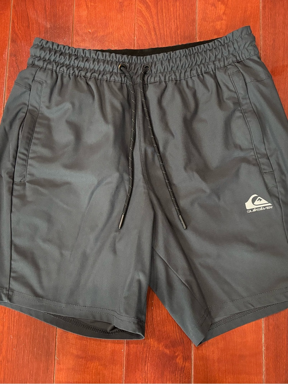 Quiksilver Black Elastic Waist with pockets